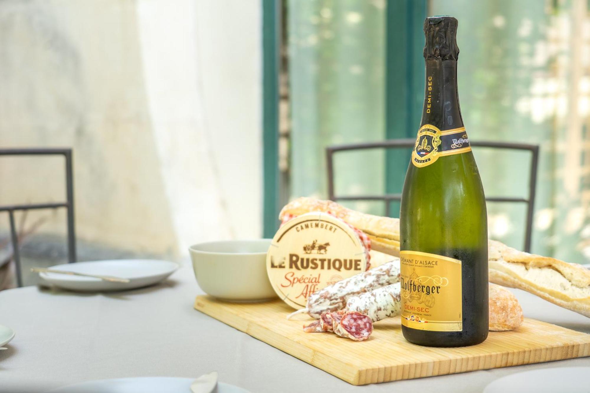 Villa Ultimate Relaxation For Family Or Group At Renowned Couvent Des Ursulines, A Tranquil Escape In Historic Pézenas Esterno foto