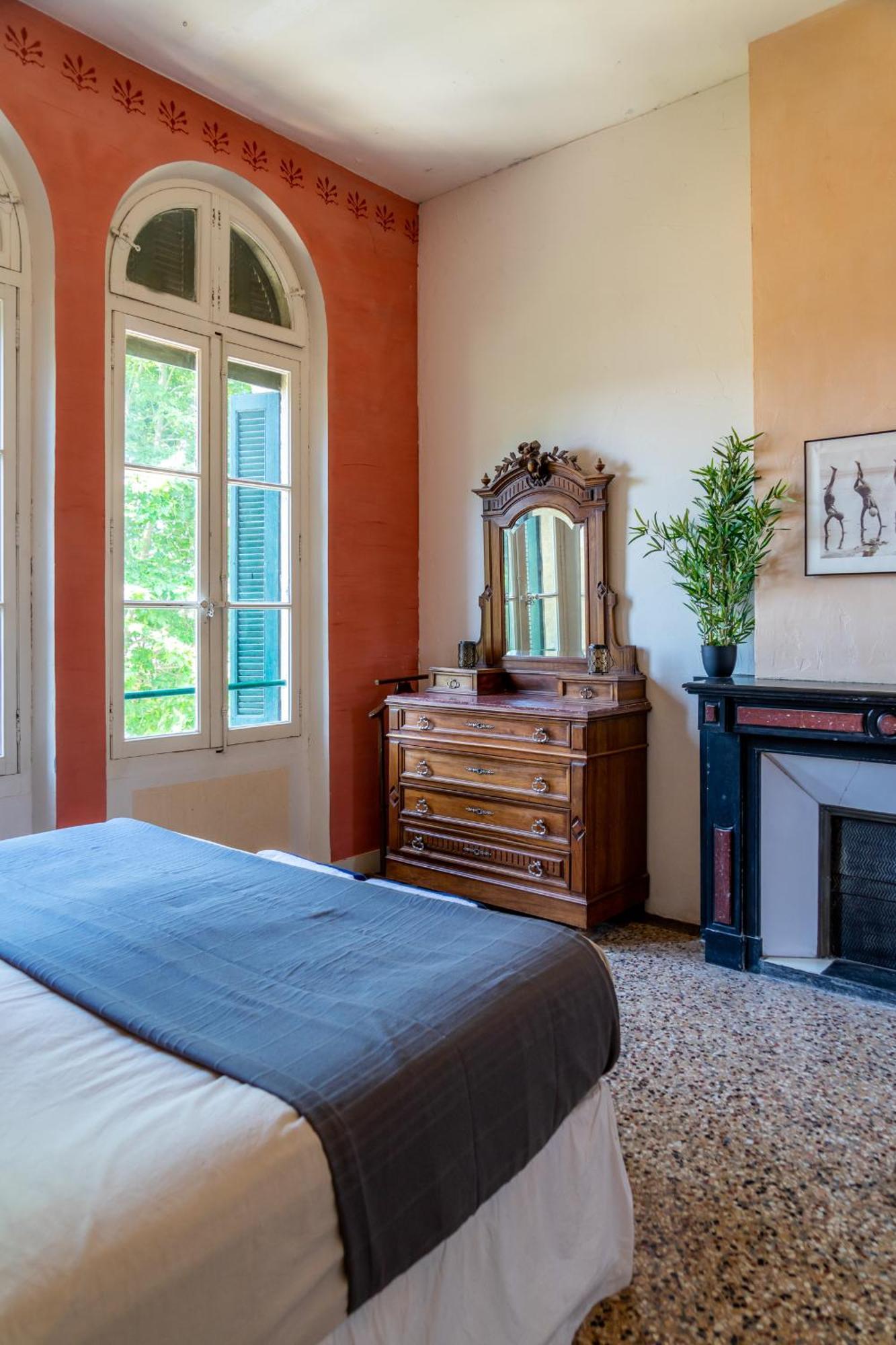 Villa Ultimate Relaxation For Family Or Group At Renowned Couvent Des Ursulines, A Tranquil Escape In Historic Pézenas Camera foto