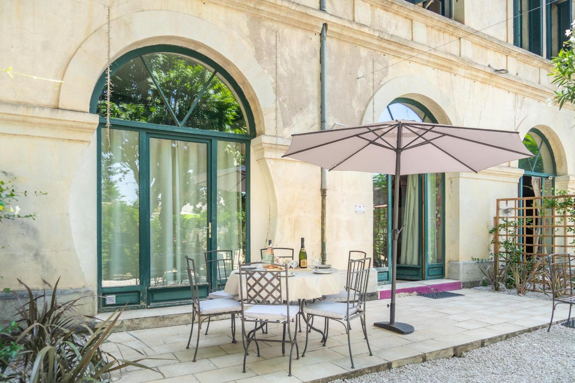 Villa Ultimate Relaxation For Family Or Group At Renowned Couvent Des Ursulines, A Tranquil Escape In Historic Pézenas Camera foto