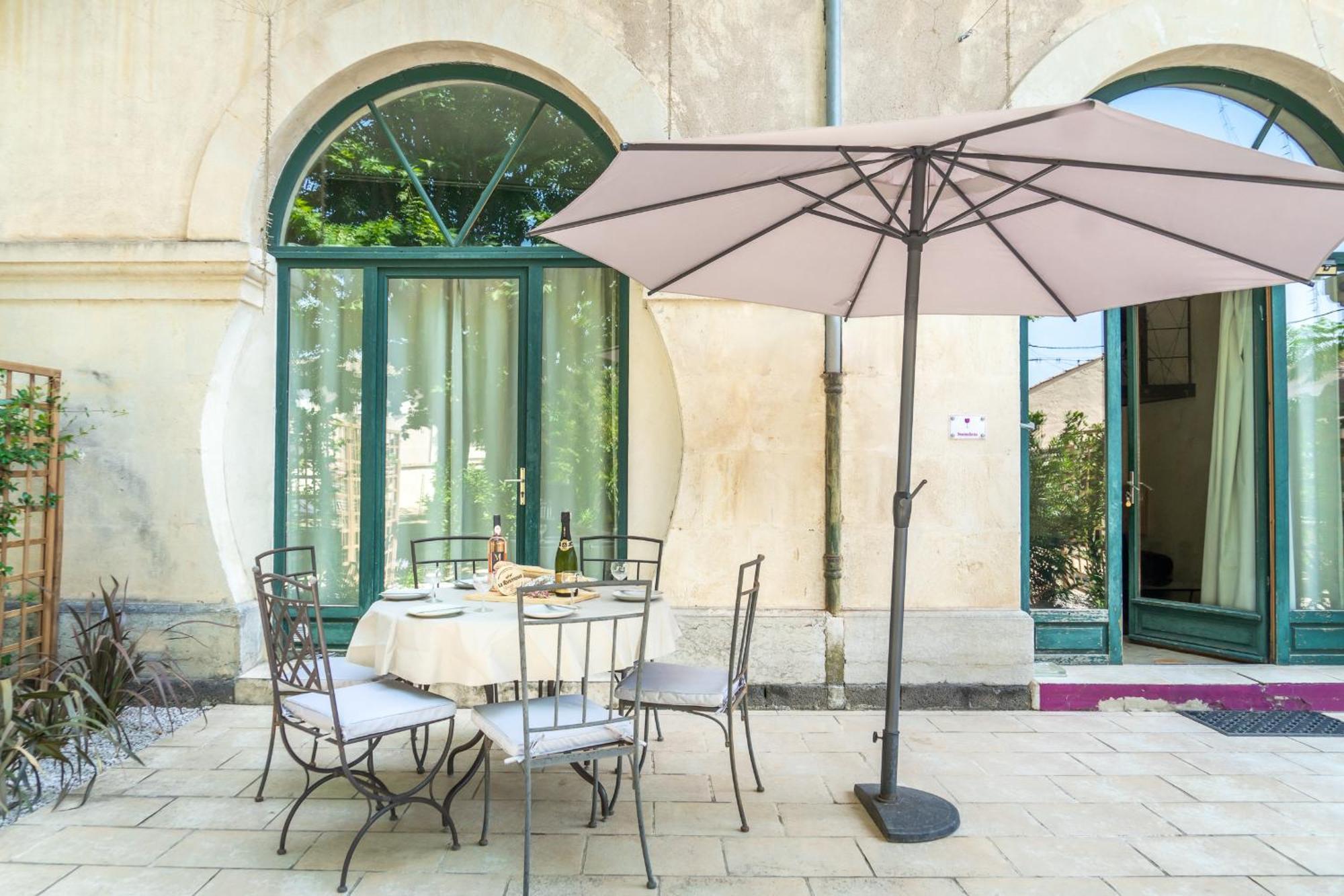 Villa Ultimate Relaxation For Family Or Group At Renowned Couvent Des Ursulines, A Tranquil Escape In Historic Pézenas Camera foto